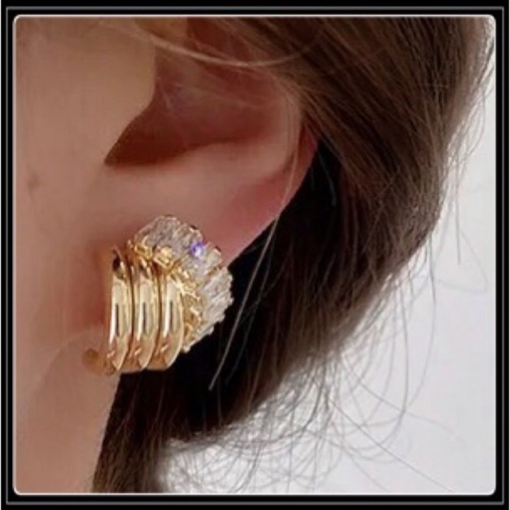 NEW GOLD HALF CRESCENT SIMULATED DIAMOND BAGUETTE HUGGIE EARRINGS
